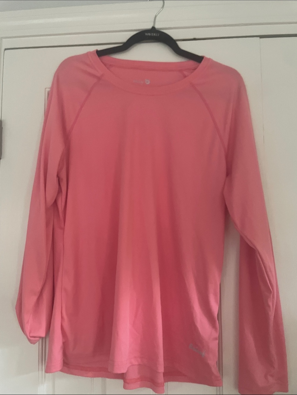 Baleaf Women's Long-Sleeve Performance Tee in Pink